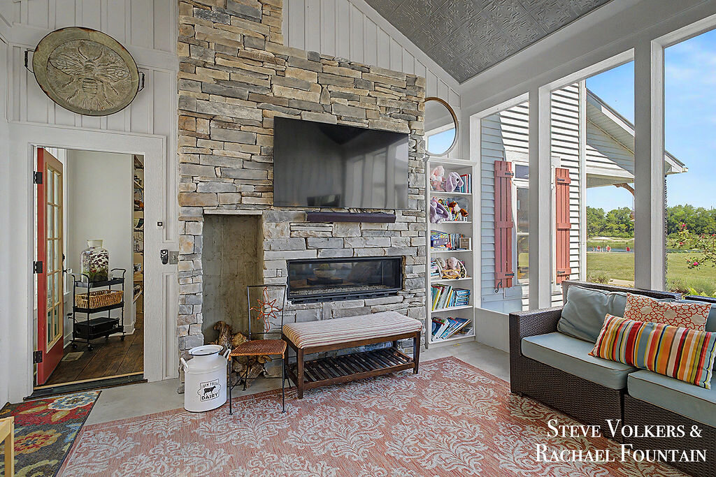 New The Home photo